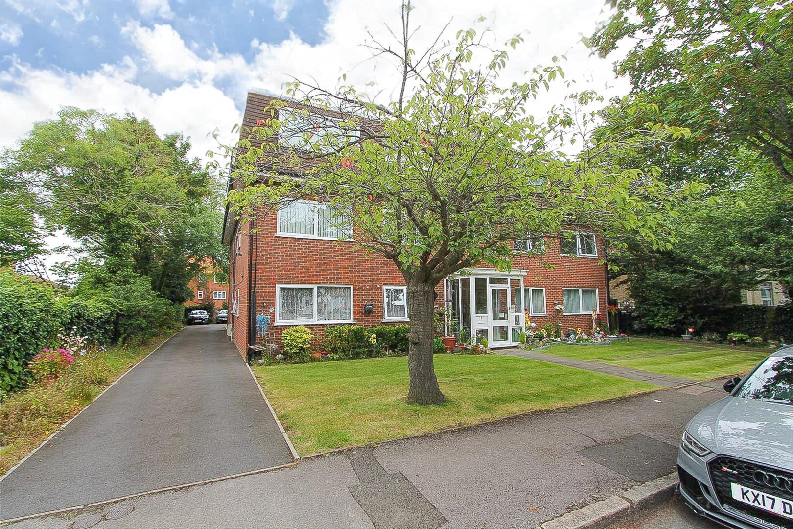 Shirley Road, Wallington